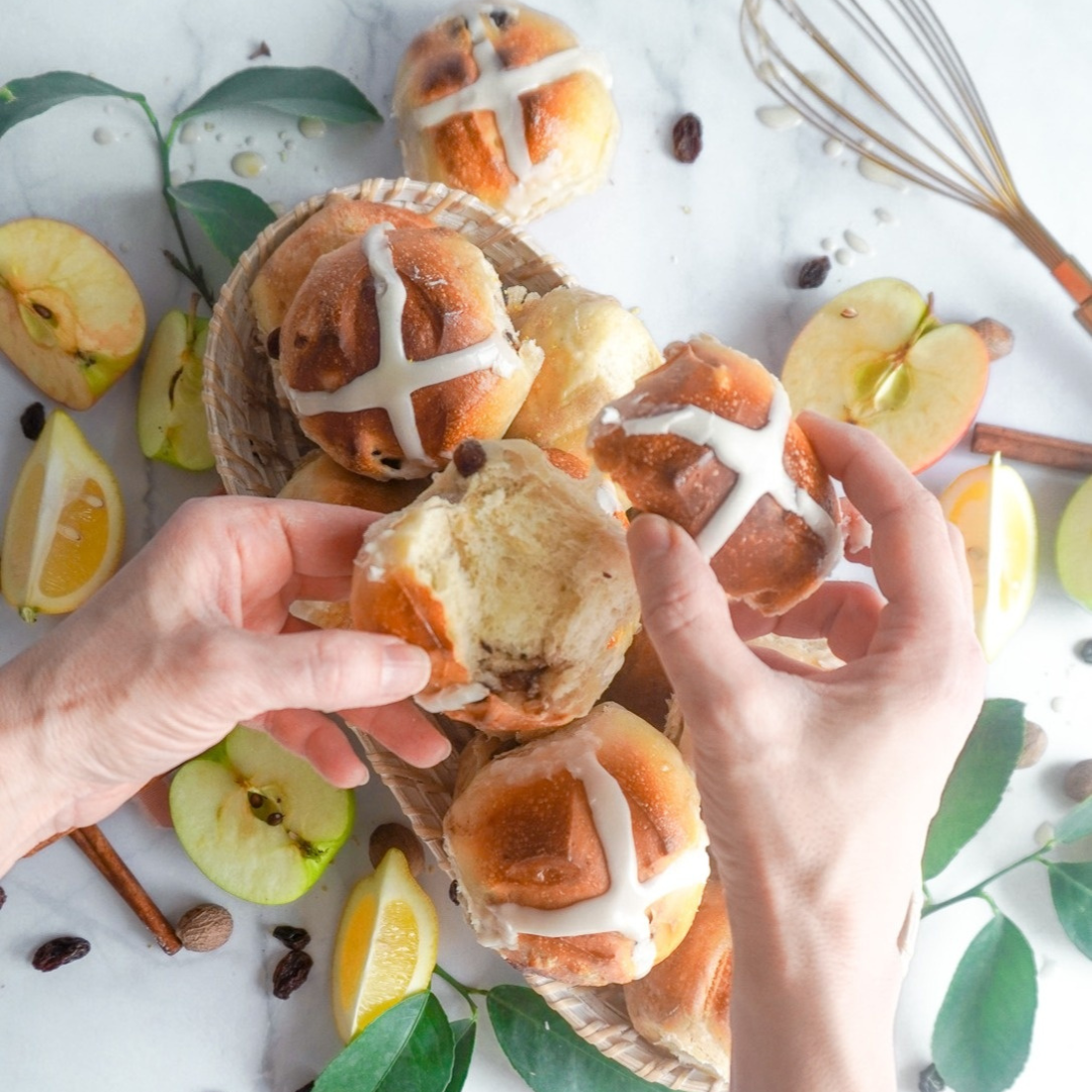 Sourdough Hot Cross Buns Workshop